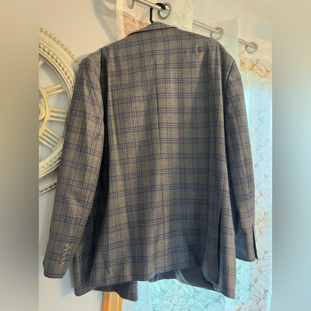 Gray and Blue Plaid Sport Coat with Notch Lapel. Pre-owned. Big & Tall. - Picture 5 of 11